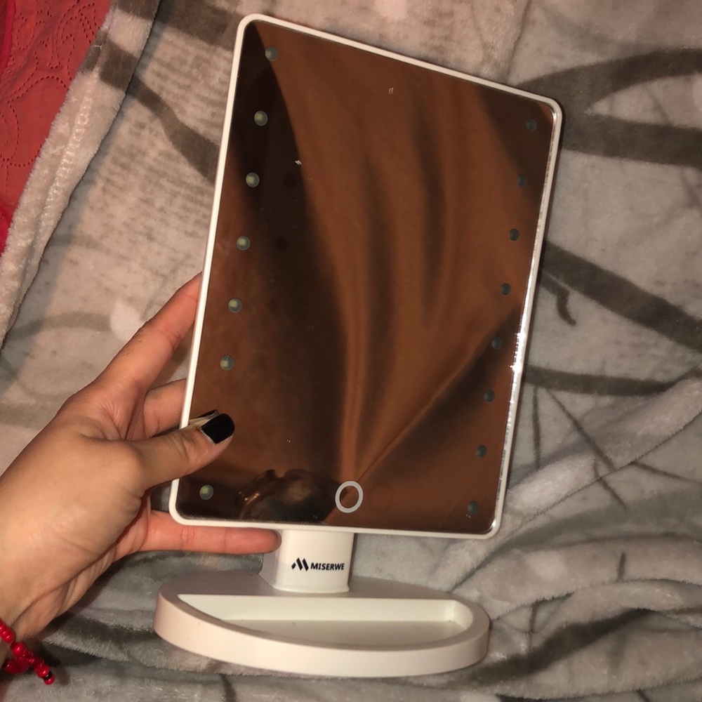 Beauty Mirror